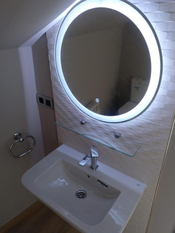 Travesia Rooms Sarria Exterior foto