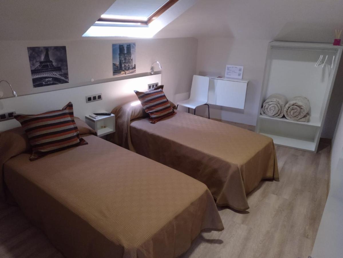 Travesia Rooms Sarria Exterior foto